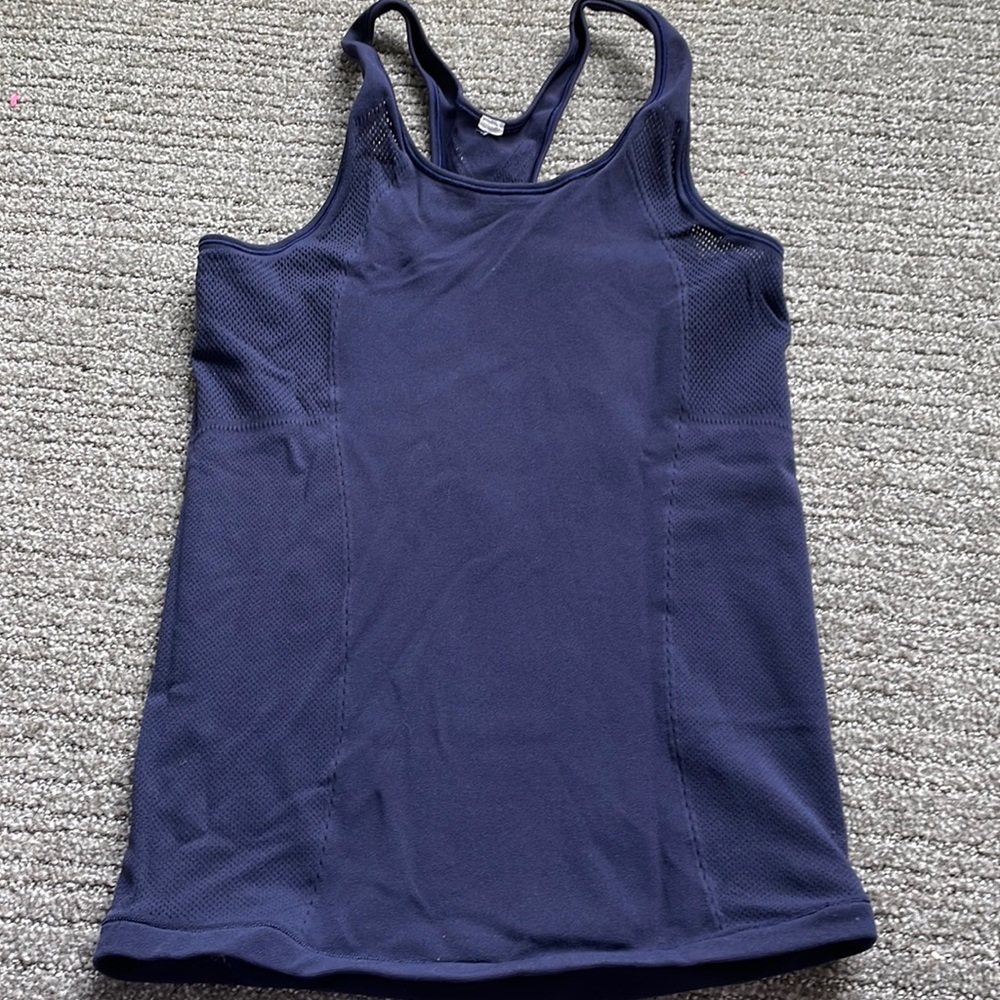VINTAGE LULULEMON DARK PURPLE TANK💜🤘🏼